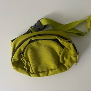 REI Lime Green Fanny Pack Bag